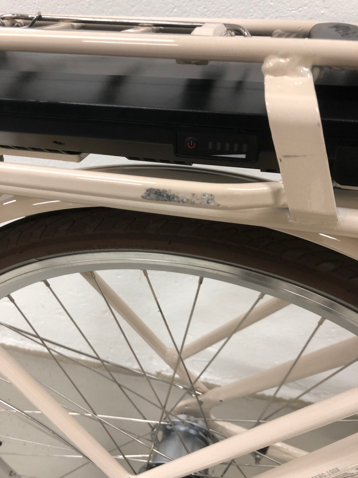 BEGAGNAD Monark E-Karin Center 7vxl Sand 51